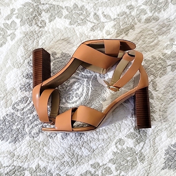 Ann Taylor Shoes - Picture 4 of 4